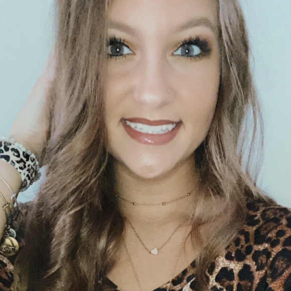 Meet your Posher, Savannah - Picture 1 of 1